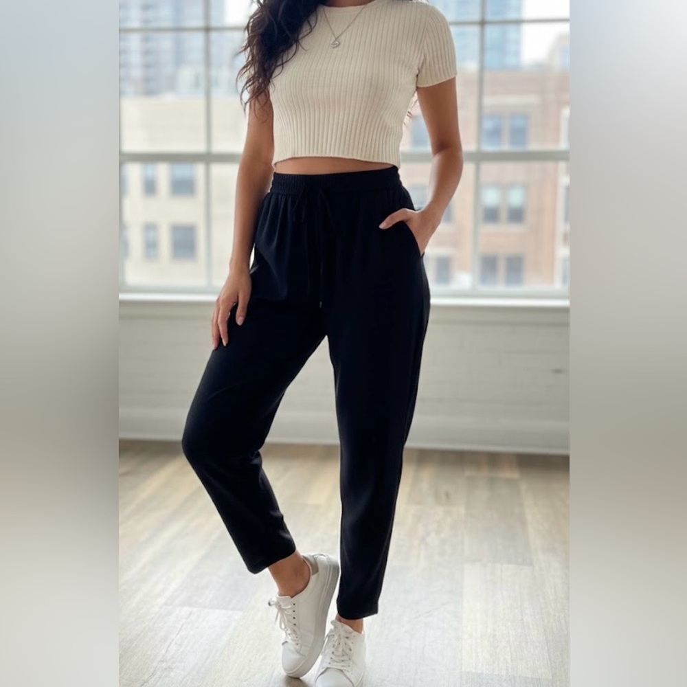 ZARA Women's Black Jogger Pants
